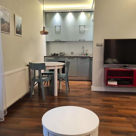 Apartament 3-Osobowy Z Miejscem Parkingowym W Swietnej Lokalizacji Gdańsk Kültér fotó