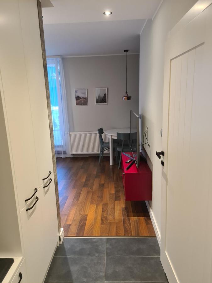 Apartament 3-Osobowy Z Miejscem Parkingowym W Swietnej Lokalizacji Gdańsk Kültér fotó